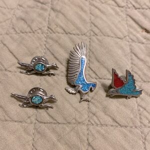 Lapel or hats pins